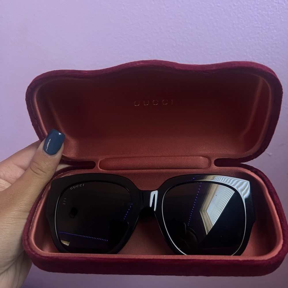 AUTHENTIC Gucci women sunglasses